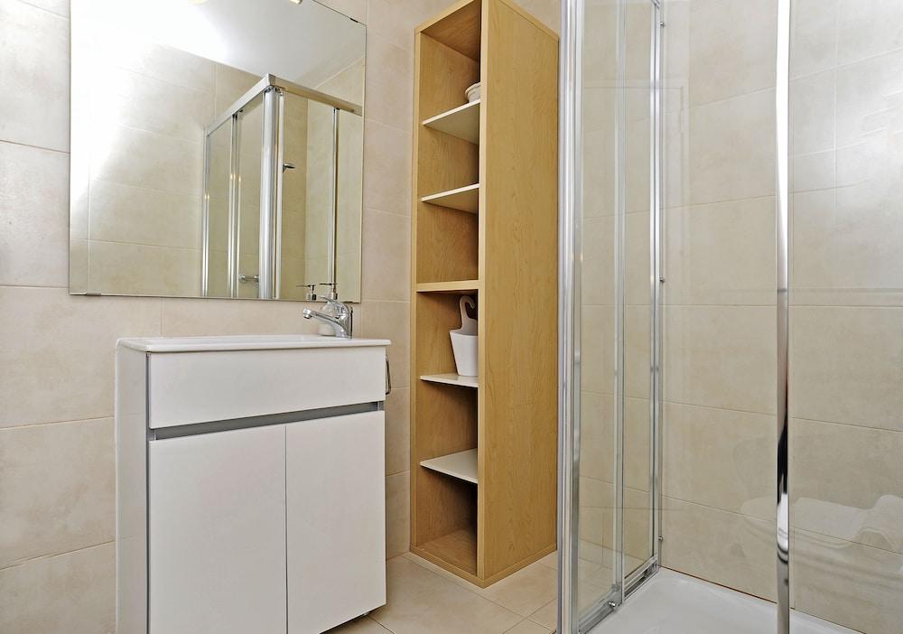 Sweet Garden Apartment