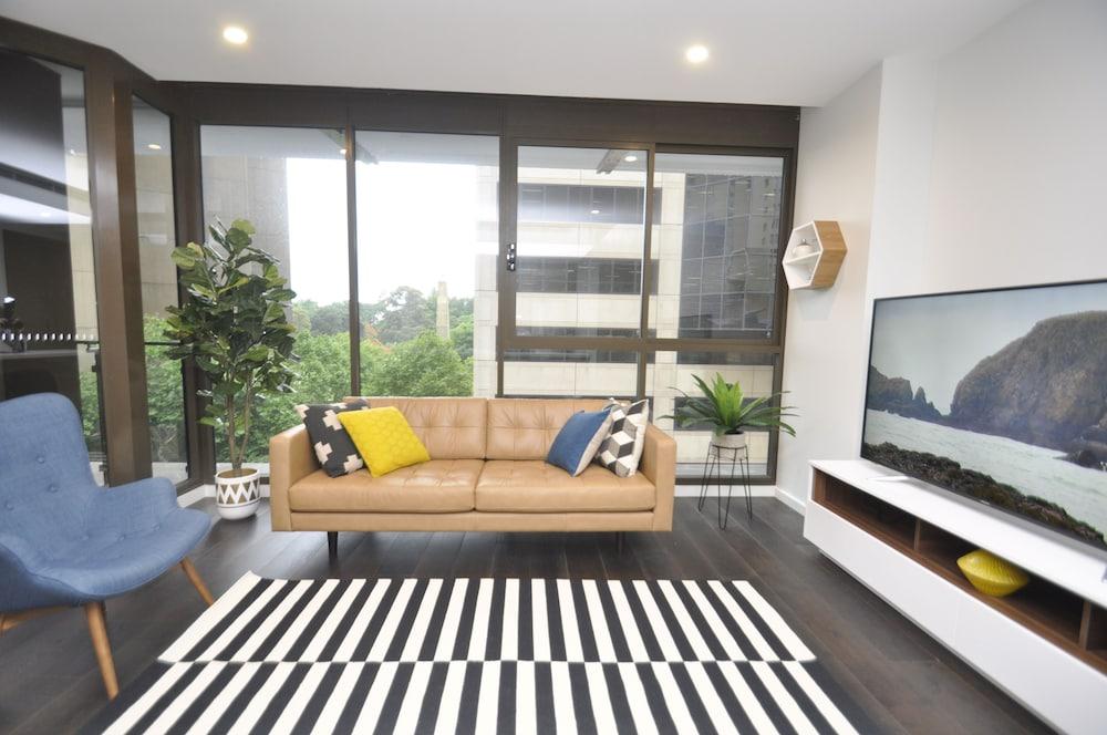 Orange Stay Sydney CBD