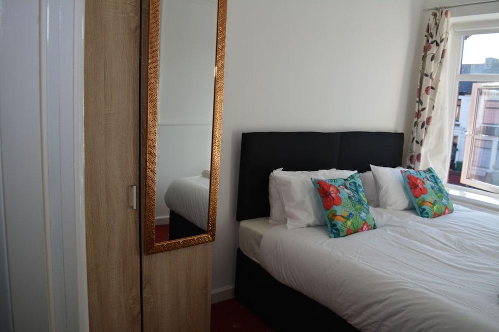 Luxury Apartment - Central Cardiff