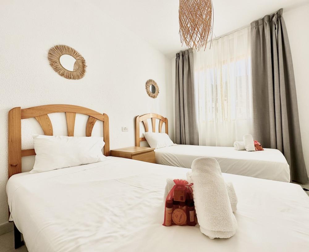 Albir Hills Apartments