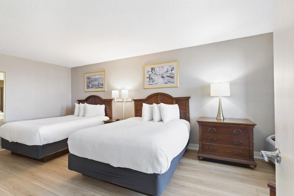 Ocean Front Condos at Patricia Grand