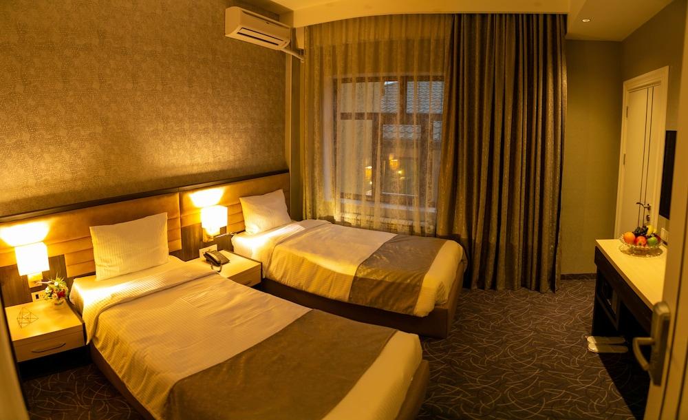 Parkway inn Hotel & Spa