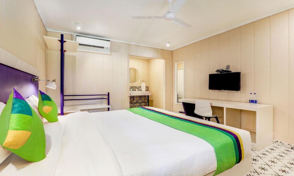 Treebo Morjim Banyan Resort Near Beach