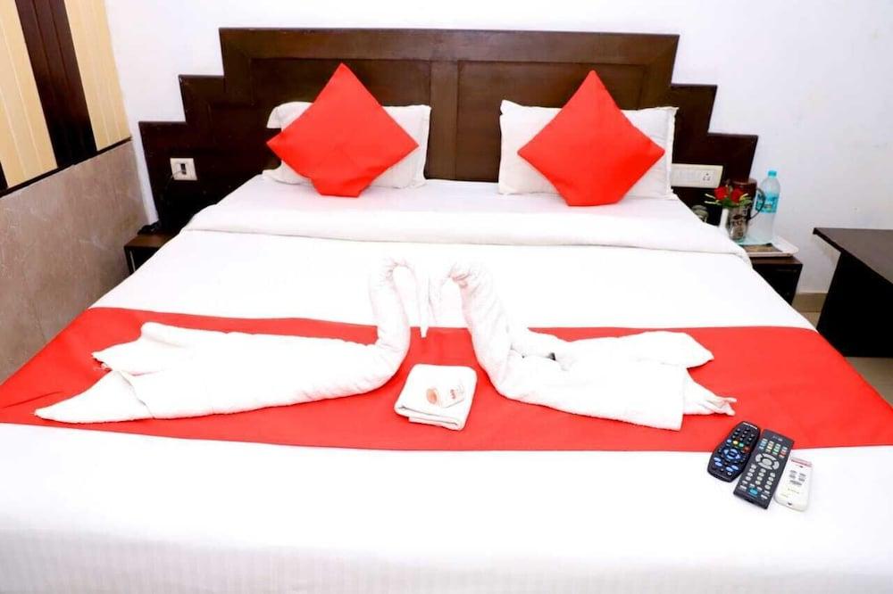 Hotel Prashant Palace