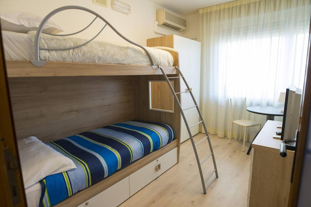 IL BACIO Guest House