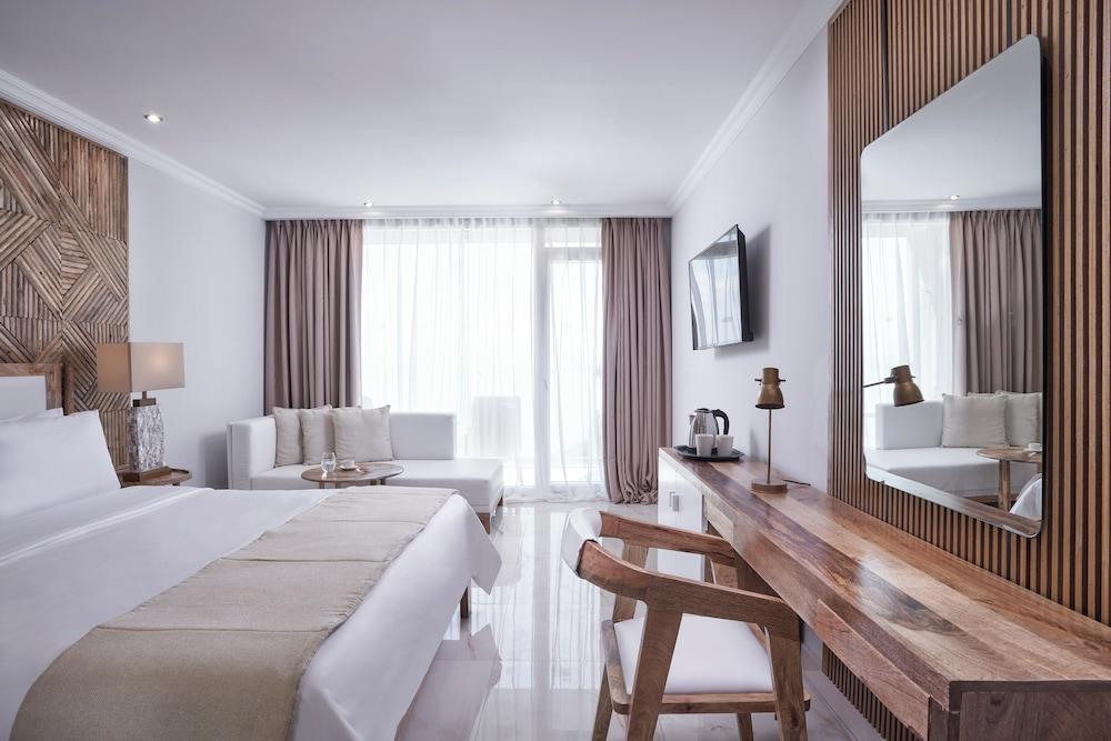 Mythos Palace Resort - Adults only