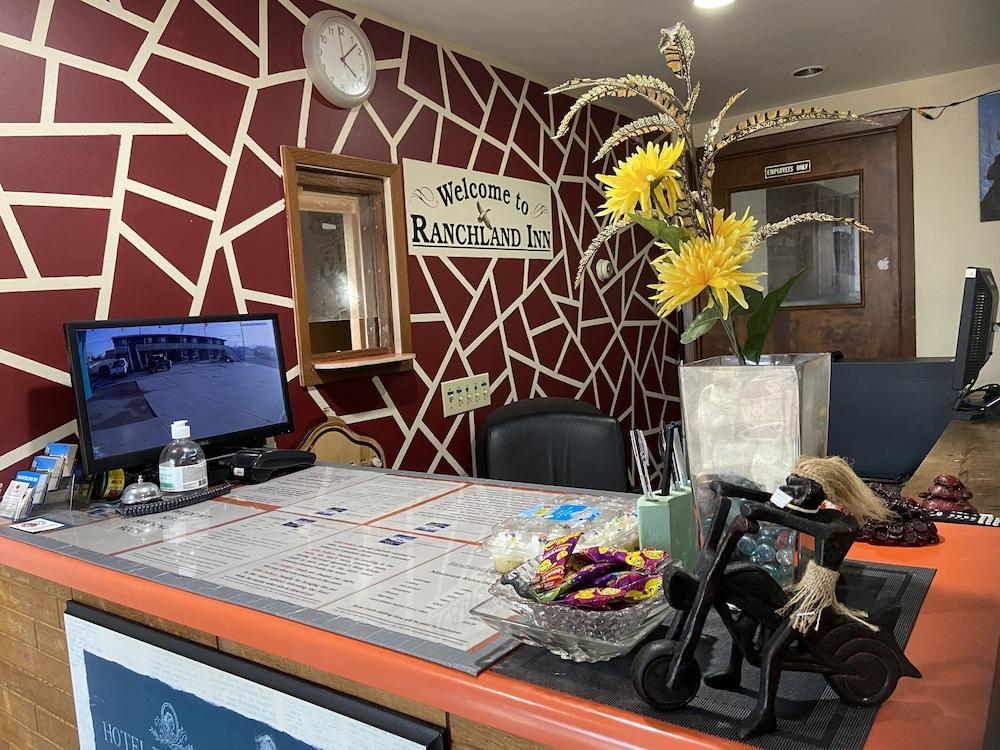 Ranchland Inn