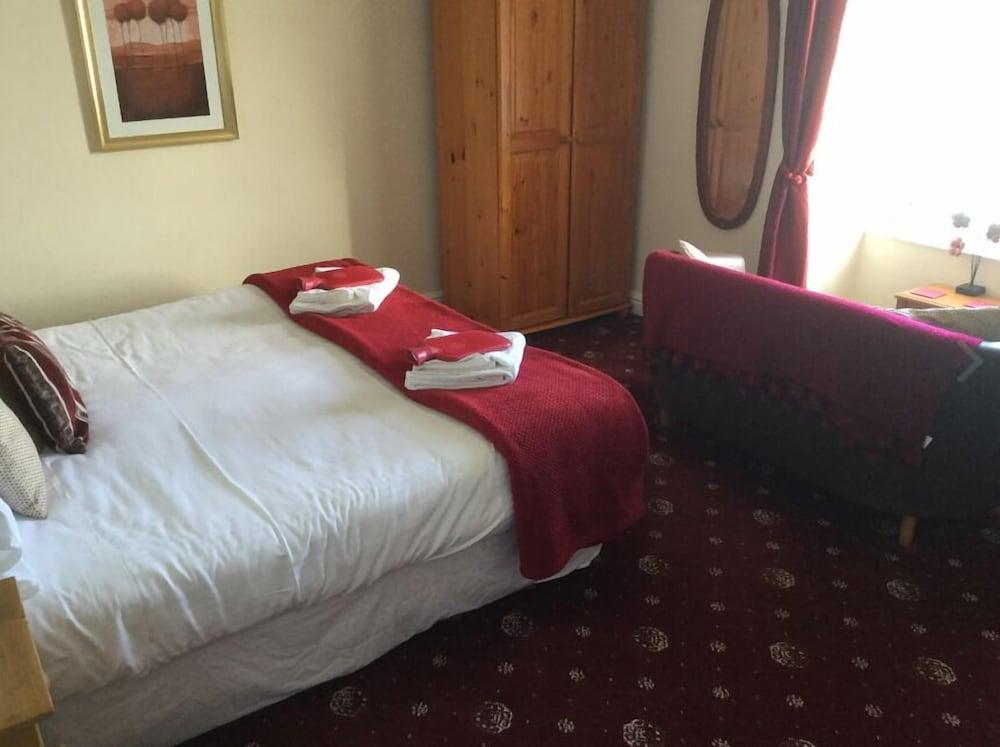 The Trecastell Hotel