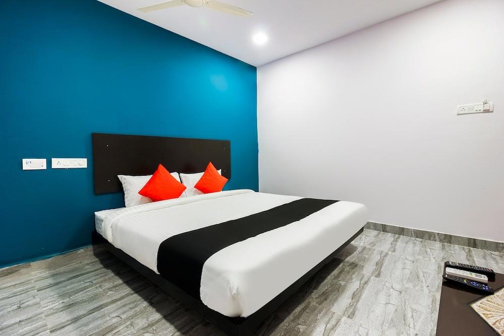 Capital O 65104 Che Sigma Hotel