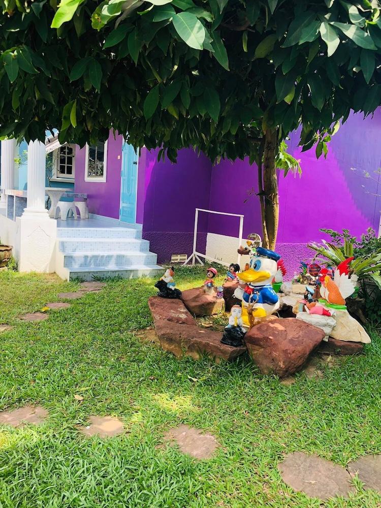 Baan Chom Chan Resort