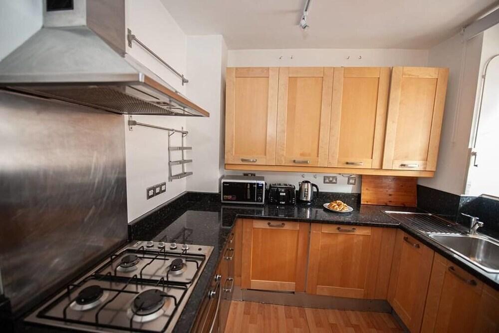 Central London 2BR Apartment in Waterloo