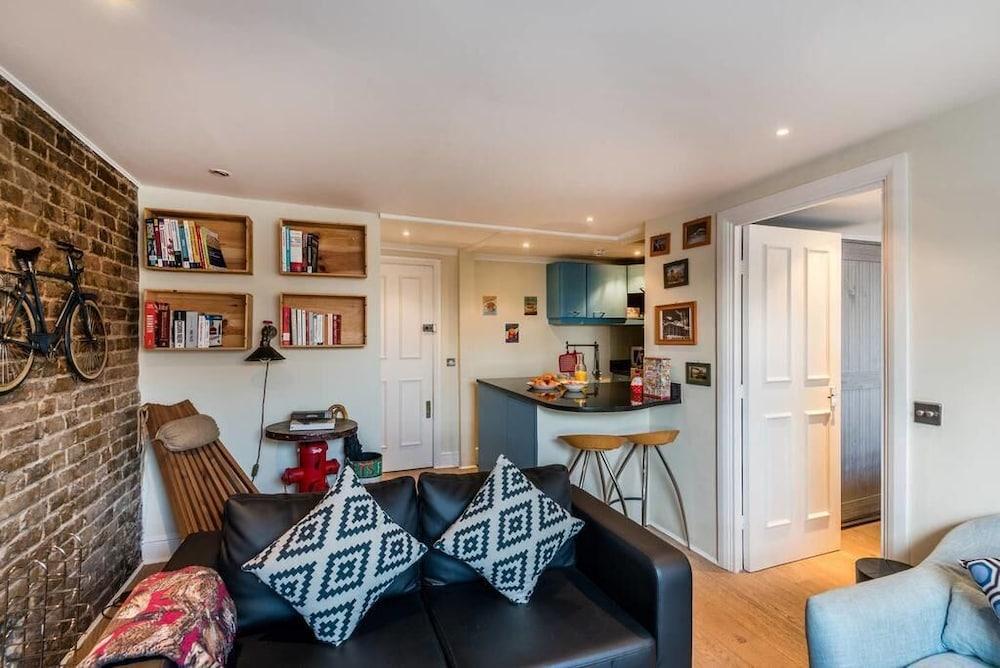 Lovely 1BR Flat Walk to Hyde Park