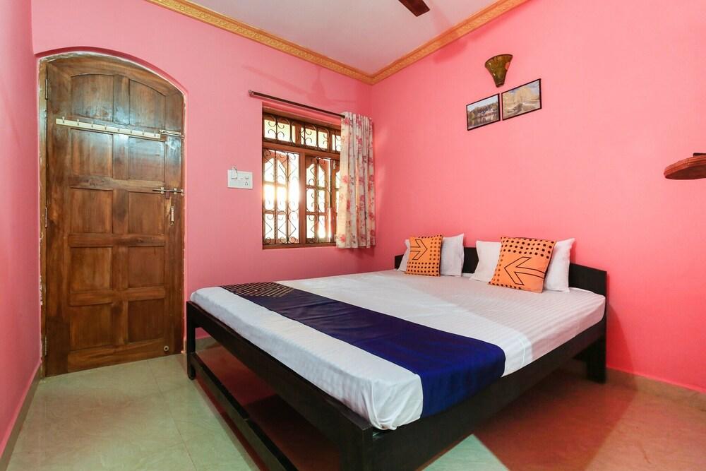 Spot ON 64796 Vailankanni Guest House