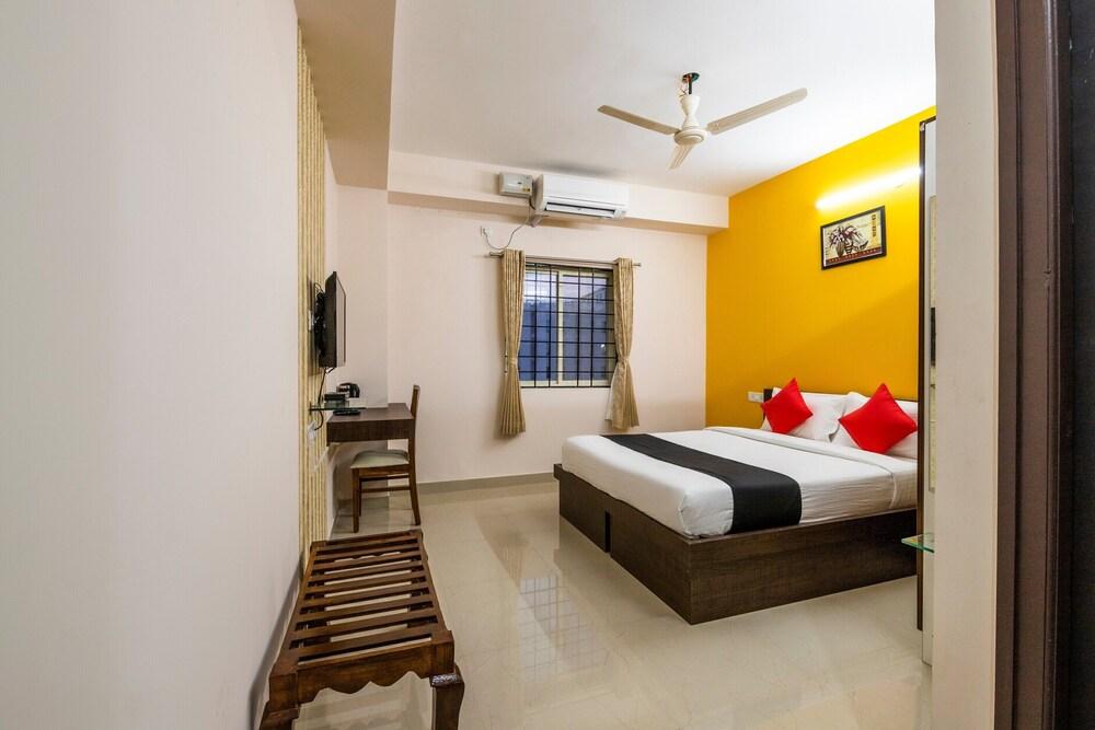 Capital O 65241 I Cloud Suites