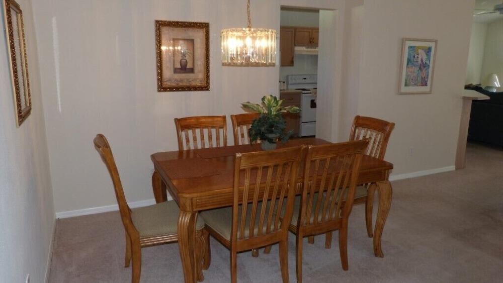 Ir700or 3 Bedroom Villa by Redawning