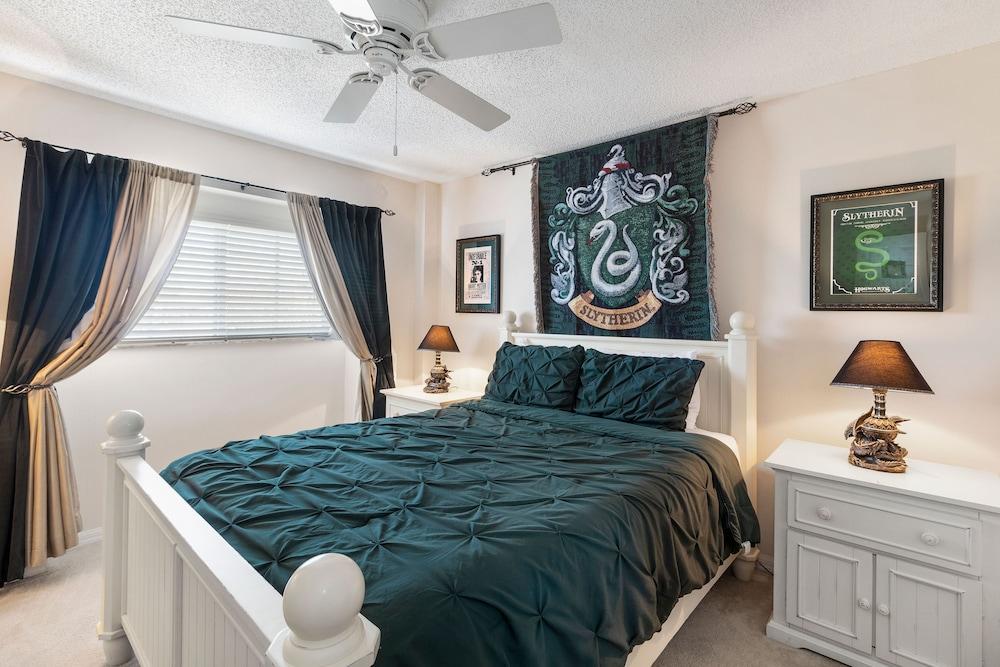 Harrys Hide Out by VillaDirect