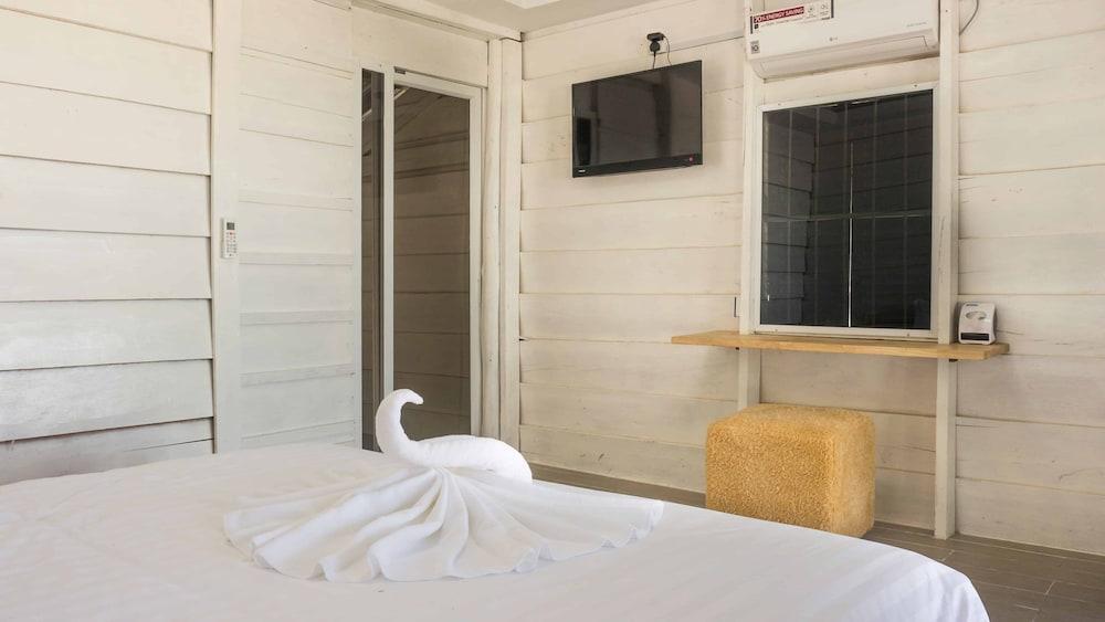 Sarasea Koh Rong Samloem