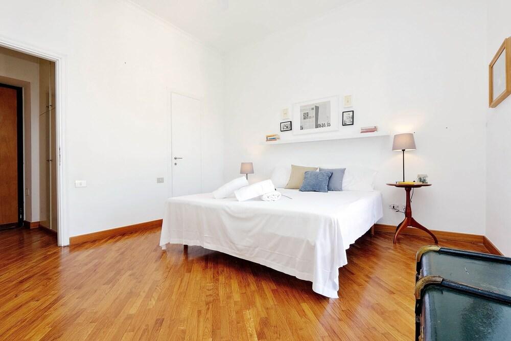 Pompeo Magno Apartment