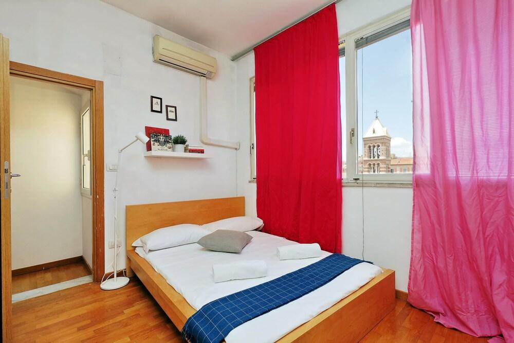 Repubblica Apartments