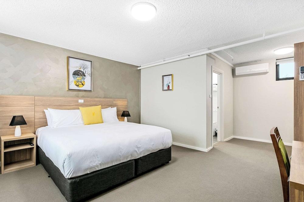 Quality Inn Sunshine Haberfield