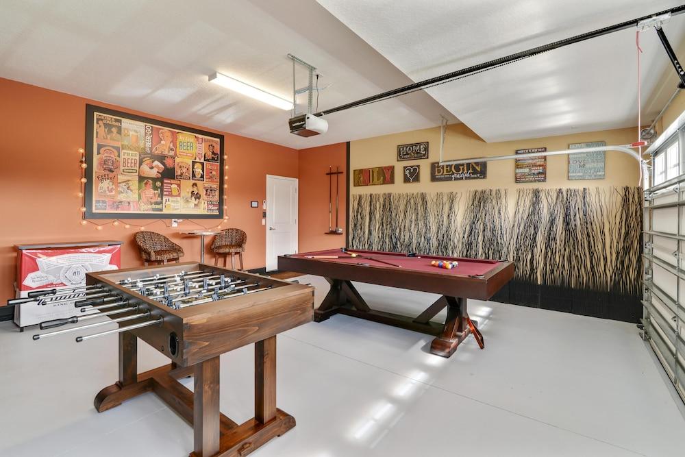 Sunset Getaway by VillaDirect