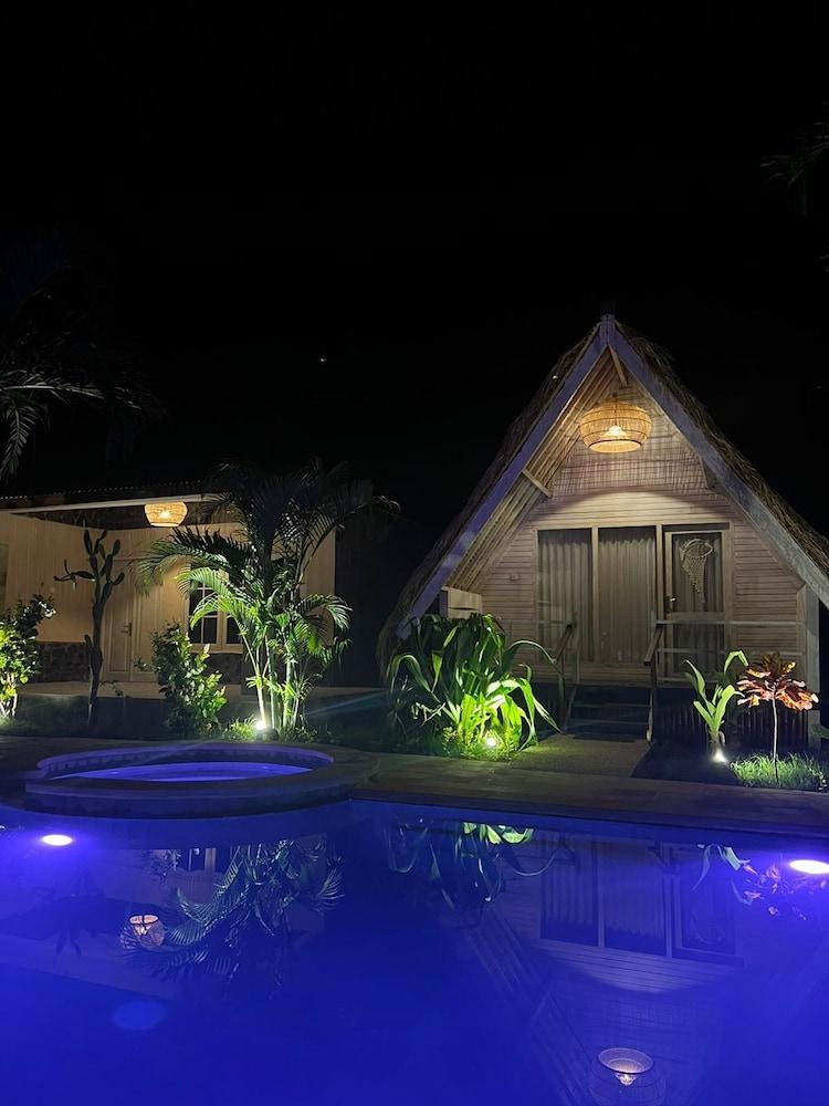 Living Trawangan Hotel