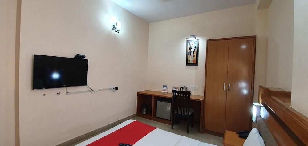 Hotel Royal Residency