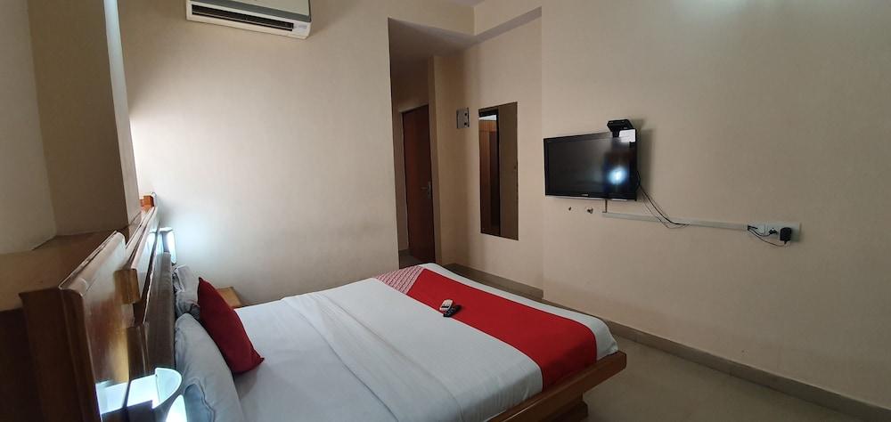 Hotel Royal Residency