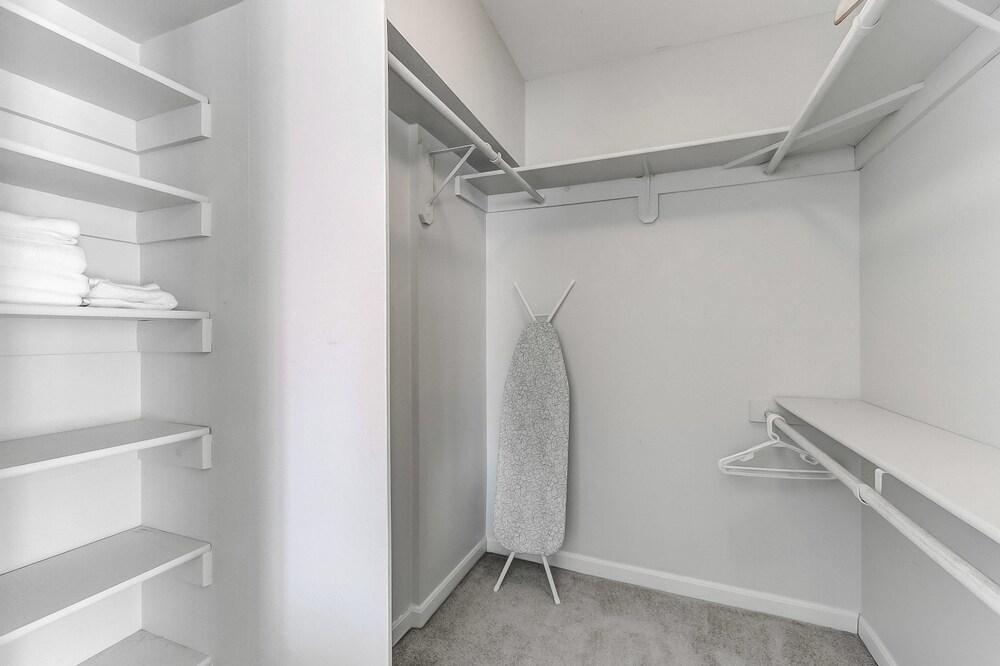 Luxury Home Steps From Convcenter&stadiums&harbor