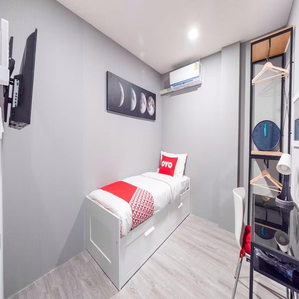 Bossa House Hostel & Cafe