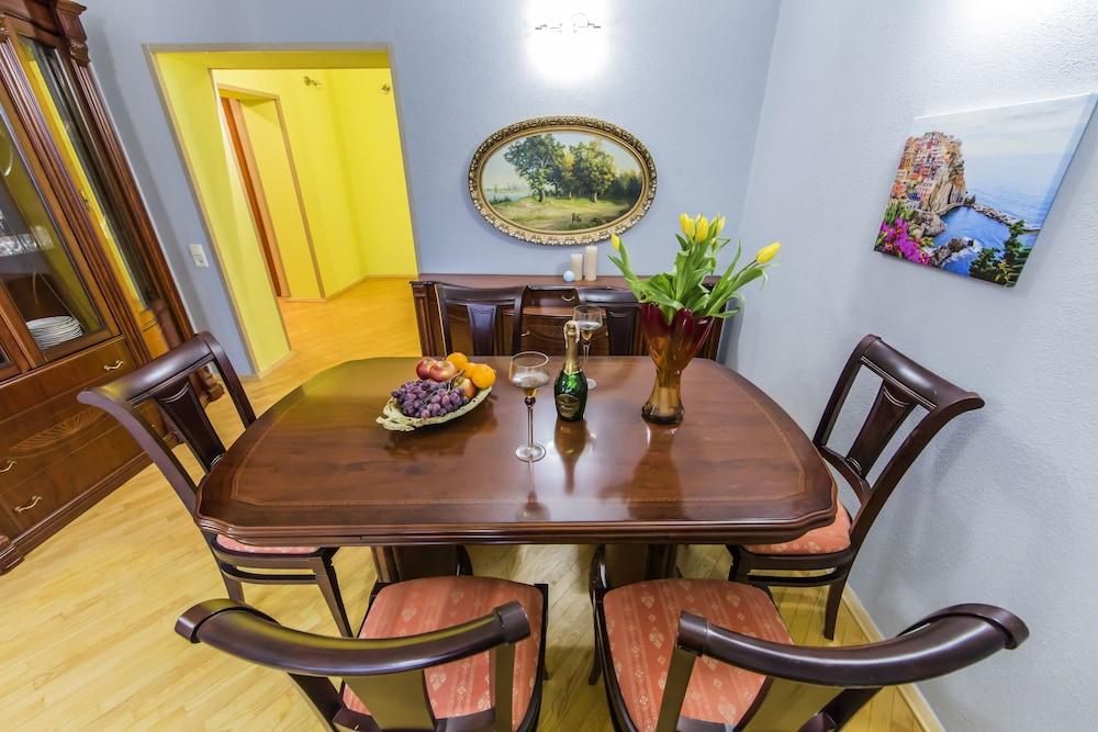 Apartment on Khreshchatyk