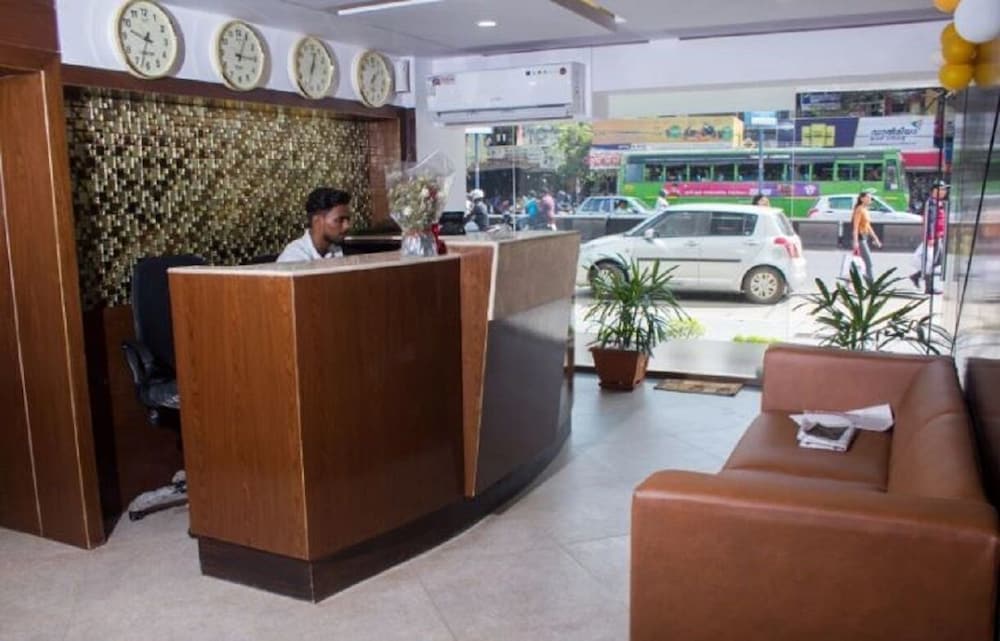 Nexstay Crystal Residency