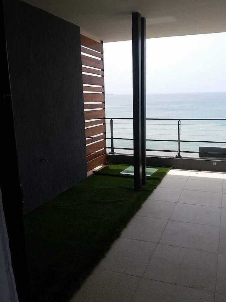 WaterFront Dakar wat02