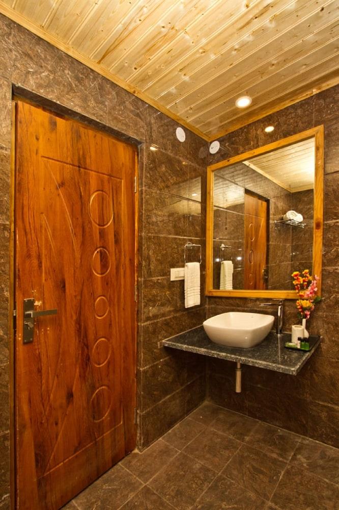 Hotel Mountain Abode