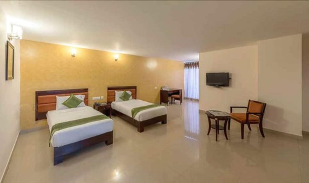 Hotel Crystal Castle