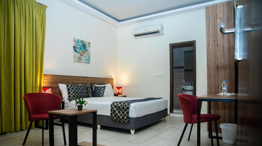 BlueBay Hôtel Abidjan