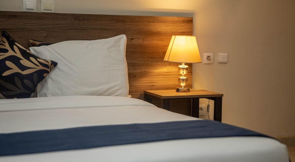 BlueBay Hôtel Abidjan