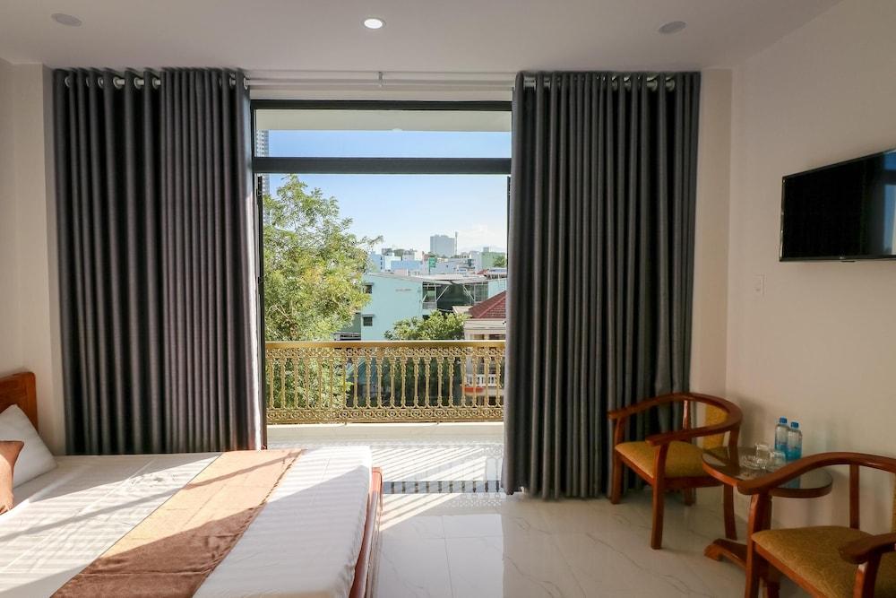 Neva Hotel Nha Trang