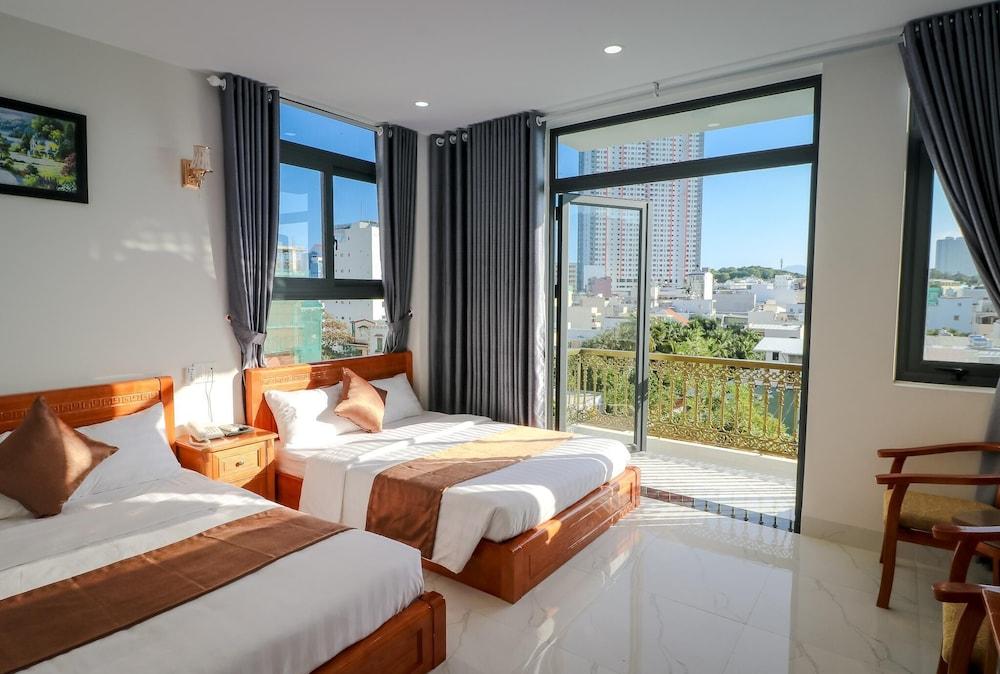 Neva Hotel Nha Trang