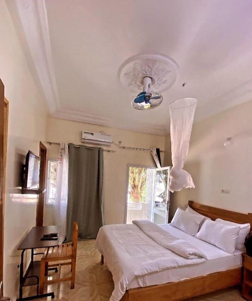 Maison d'Hotes La Mboroise