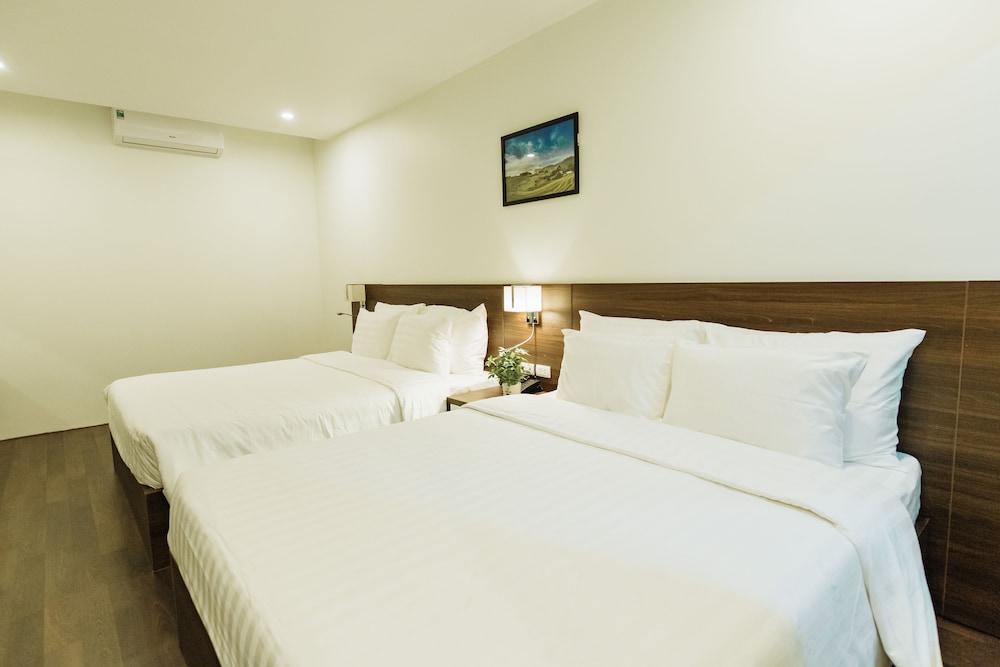 Paragon House & Residence