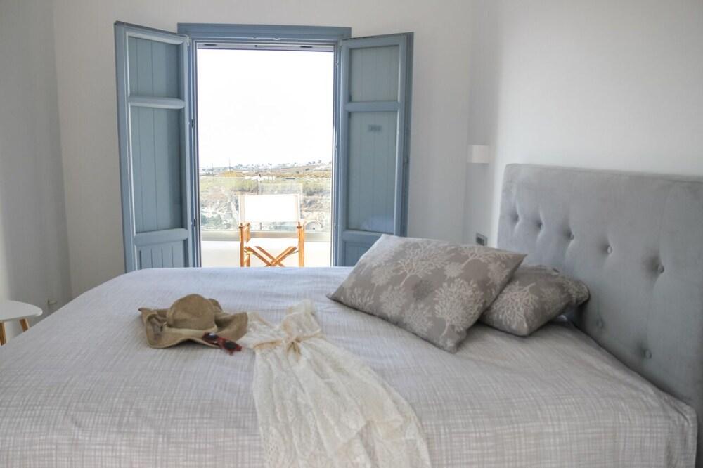 Luxe Maroussi Villas