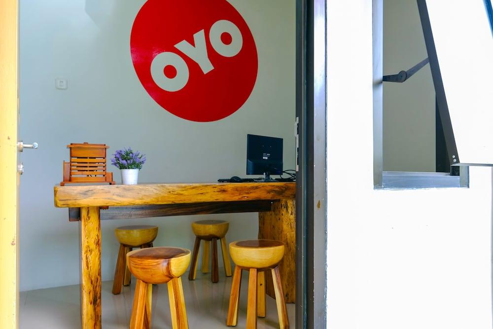 OYO 2284 Grand Villa Meninting