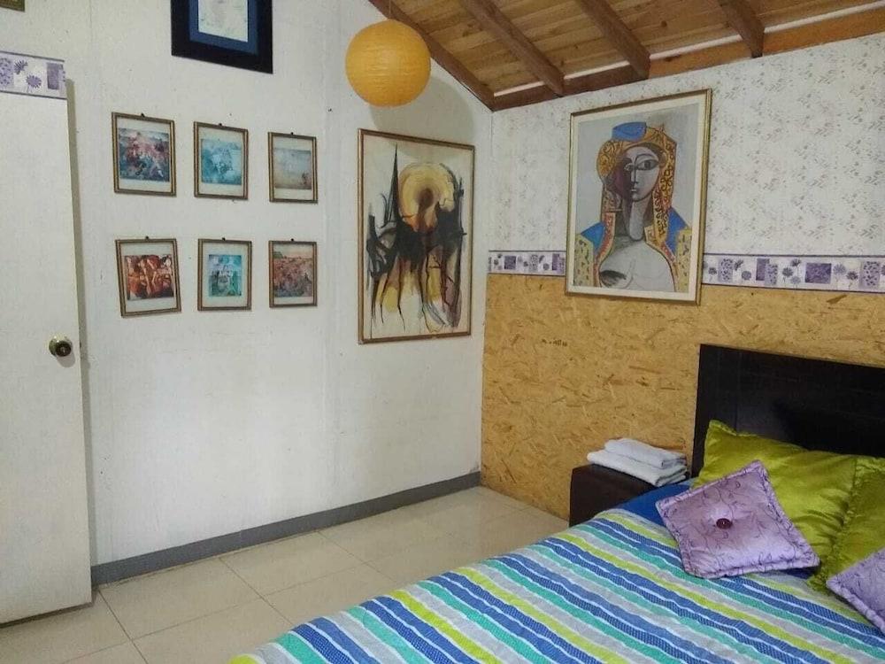 Hospedaje Santaelena-Chalets de Montaña