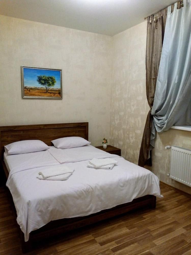 Guest house Kiev forest