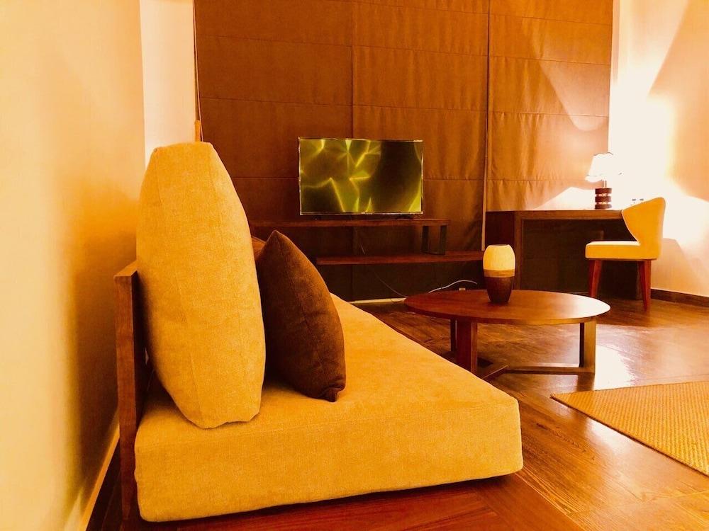 Mawella Beach Resort