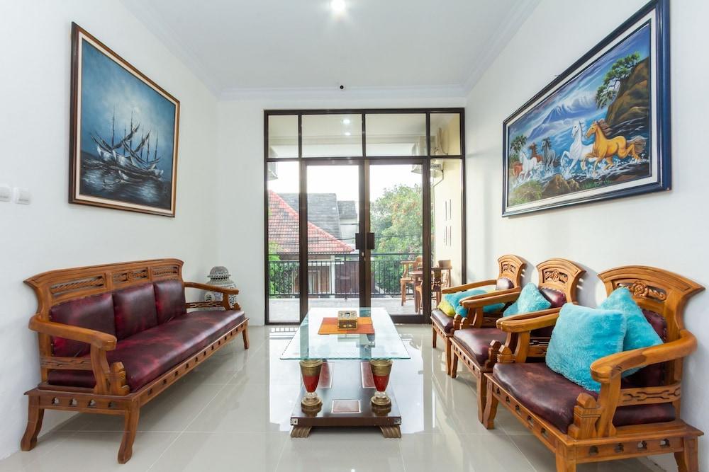 OYO 2297 Ndalem Kopen Syariah