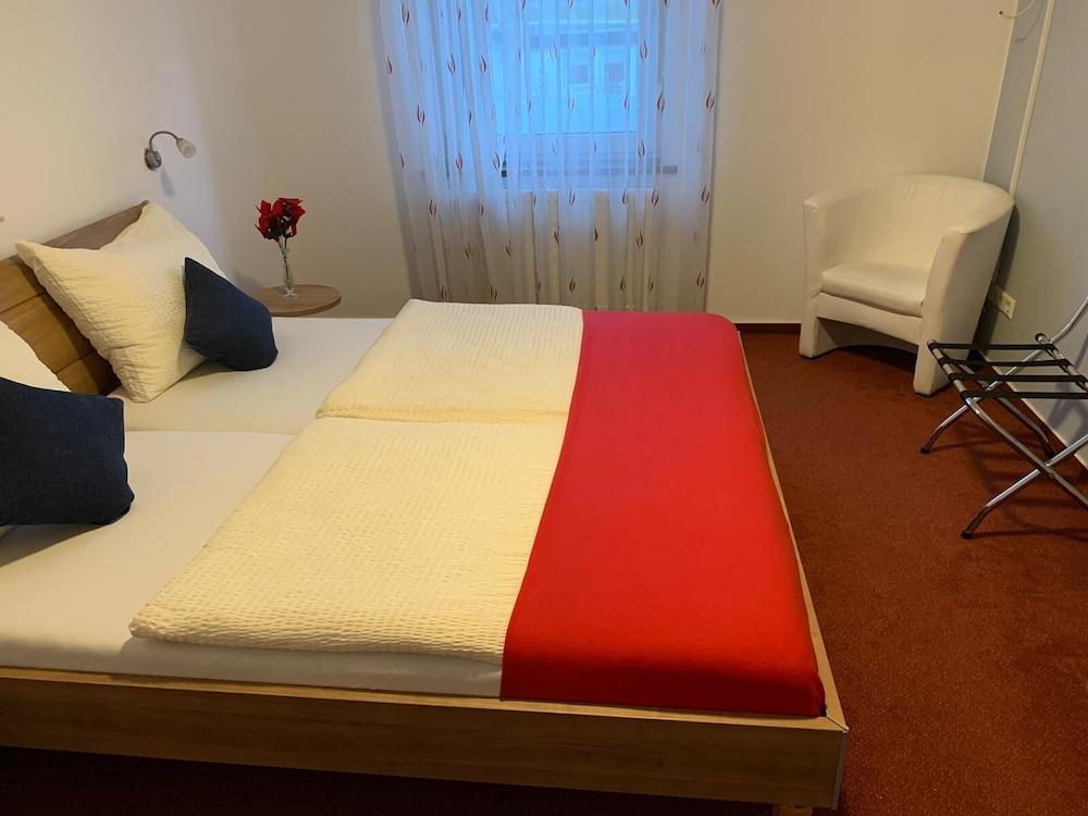 Gasthaus am Flughafen