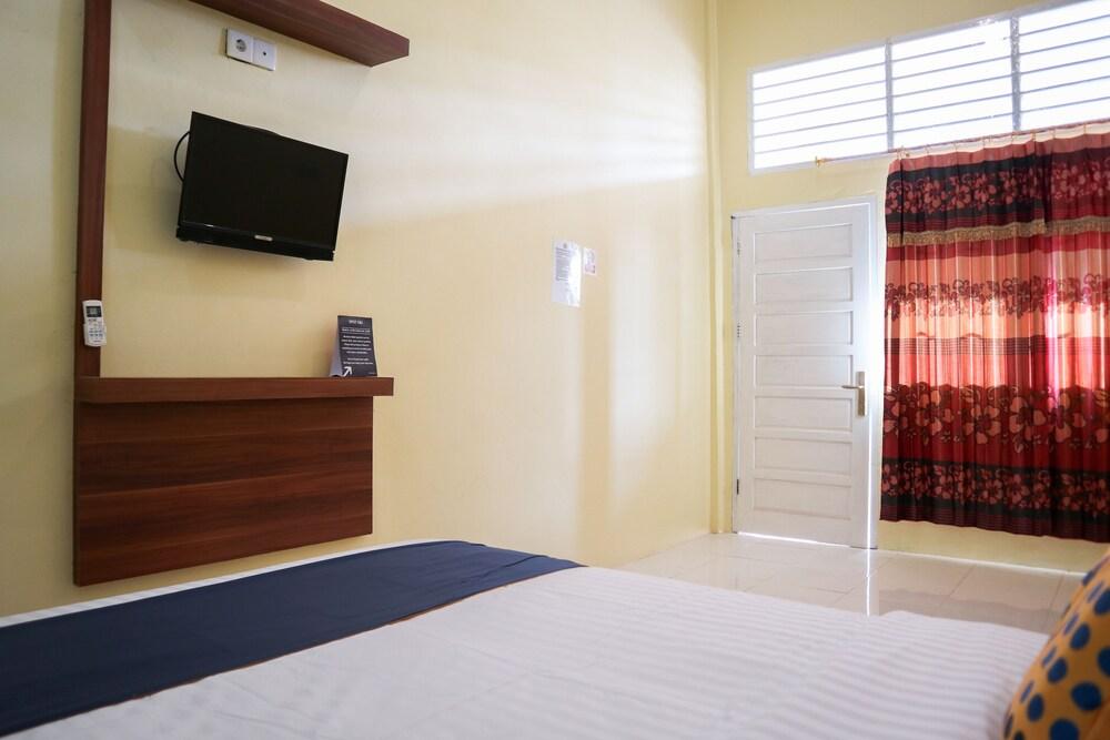 OYO 2274 Wisma Padati Syariah