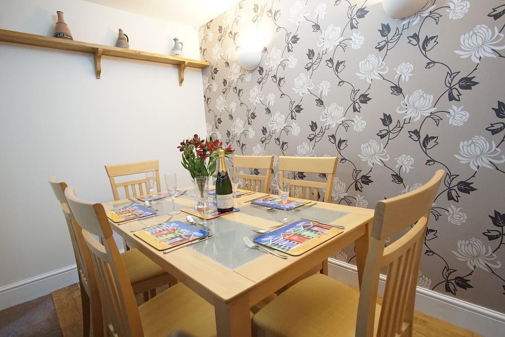 Charming Devon Holiday Cottage